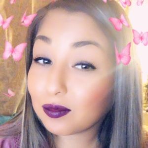 Meet your Posher, Mayra